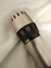 Vintage AKG D1200E Cardioid Dynamic Microphone 200 Ohms