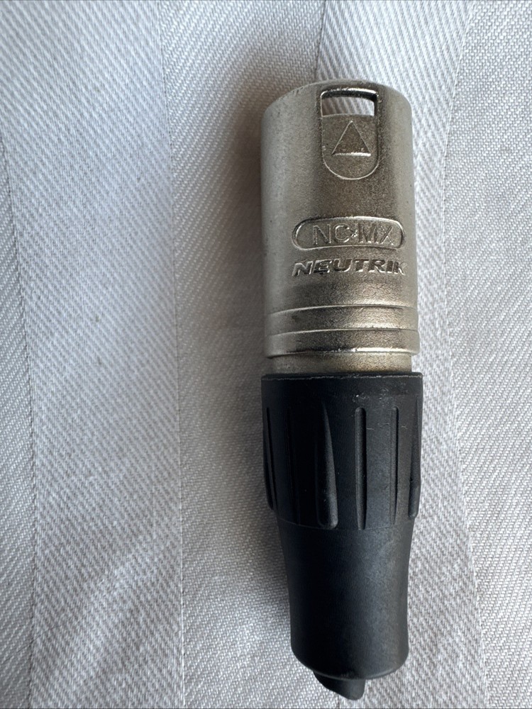 Neutrik NC3MX