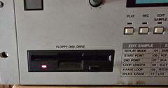 AKAI S-950 Rack Sampler 512KB Installed Tested READ DESCRIPTION FIRST