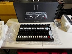 Waves Midiplus Fit USB Daw Controller for PC/Mac DAW or LV1 Audio Console 3 Avai