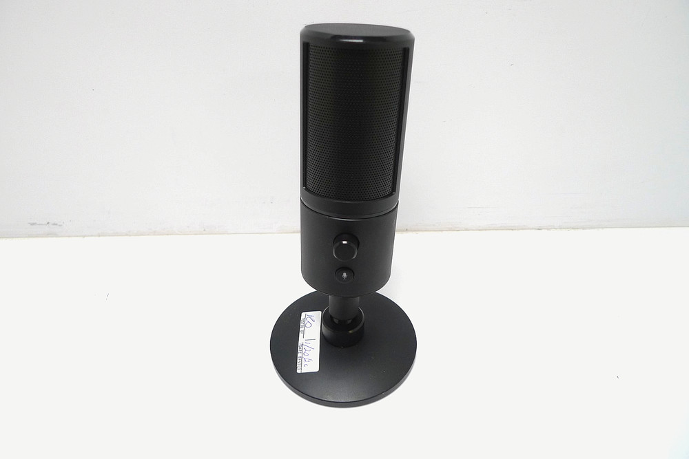 Razer Black Seiren X RZ19-0229 Streaming Microphone | No Cables Included