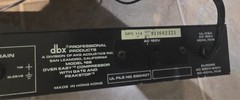 DBX 166 Over Easy Compressor with Gate and Peakstop Gain Reduction Rack Mount