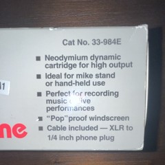 RadioShack Highball Unidirectional Dynamic Mic XLR to 1/4 Cable, Black 33-984E