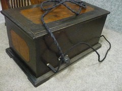 Antique Vacuum Tube Radio Receiver B31493 With Speaker Vintage Am/fm Classic