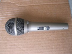 Working PSR Dynamic Microphone DE-30–250-ohm Impedance–Made in Japan