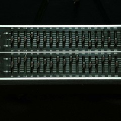 Behringer FBQ3102HD 31-Band Stereo Graphic Equalizer Balanced XLR Used