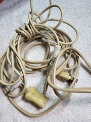 2 Vintage 1950s Microphones The Voice Of Music #1402 Ceramic Microphones ++More