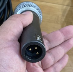 2x Samson Q6 Dynamic Handheld Microphone Vocal Instrument with Cables Excellent
