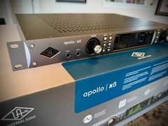 Universal Audio Apollo x8 Gen 1 Thunderbolt Audio Interface – Mint, Org Pkg