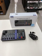 ZOOM LiveTrak L6 10-Channel Digital Mixer 32-Bit Float Recorder w/ Box Tested