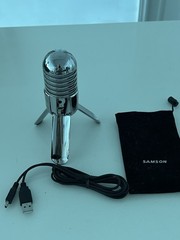 Samson Meteor Mic USB Studio Microphone Chrome with Stand Portable Podcasting