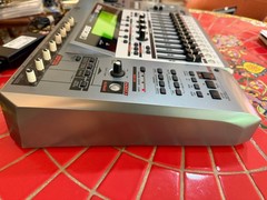 Boss BR-1600 CD Version 2 Digital Recorder MINT