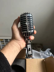 55SH Series II Classic Retro Dynamic Vocal Elvis Microphone for Karaoke