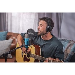 RØDE NT1 Signature Series Large-Diaphragm Condenser Assorted Colors , Styles