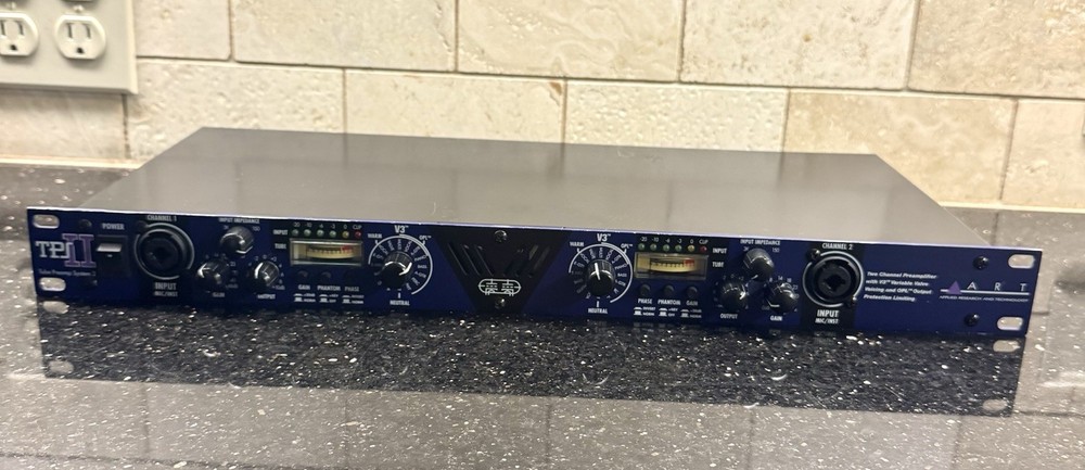 ART TPS II 2-Channel Digital Preamplifier System Stereo TPS II 2 Preamp V3