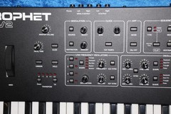 Dave Smith Instruments Prophet REV2 8 Voice Synthesizer, 5-Octave, Bi-Timbral