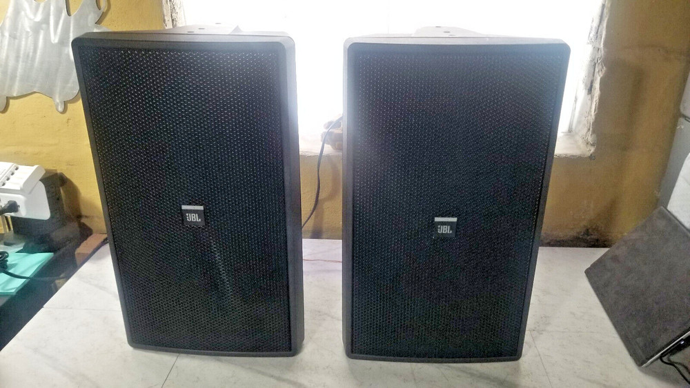 Pair of JBL Control 29AV Professional 2-Way Indoor / Outdoor Speaker Monitors