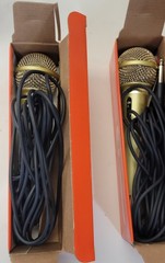 VENTURER UNI-DIRECTIONAL DYNAMIC MICROPHONE, SET OF 2, ORIGINAL, TESTED WORKING