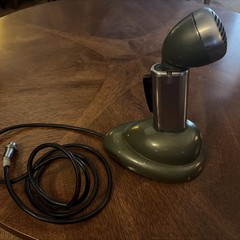 Vintage Shure 520SLB Green Bullet Controlled Magnetic Microphone W/S36 Stand
