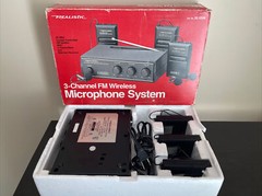Realistic 3 Channel FM Wireless Microphone System Model 32-1228 In Box 49mHz