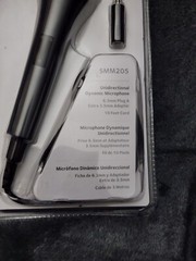 Singing Machine SMM-205 Unidirectional Dynamic Karaoke Microphone with 10 Ft. Co