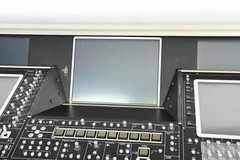 DiGiCo SD5 Digital Mixing Console w/ Waves Card, ST Optical & Road Case CG01GJB