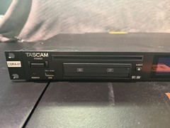 Tascam SS-CDR200 Recorder