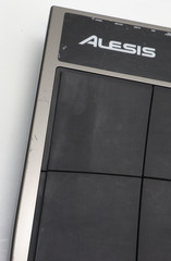 ALESIS ControlPad USB/MIDI Percussion Controller Pad for MIDI & DAW plugins