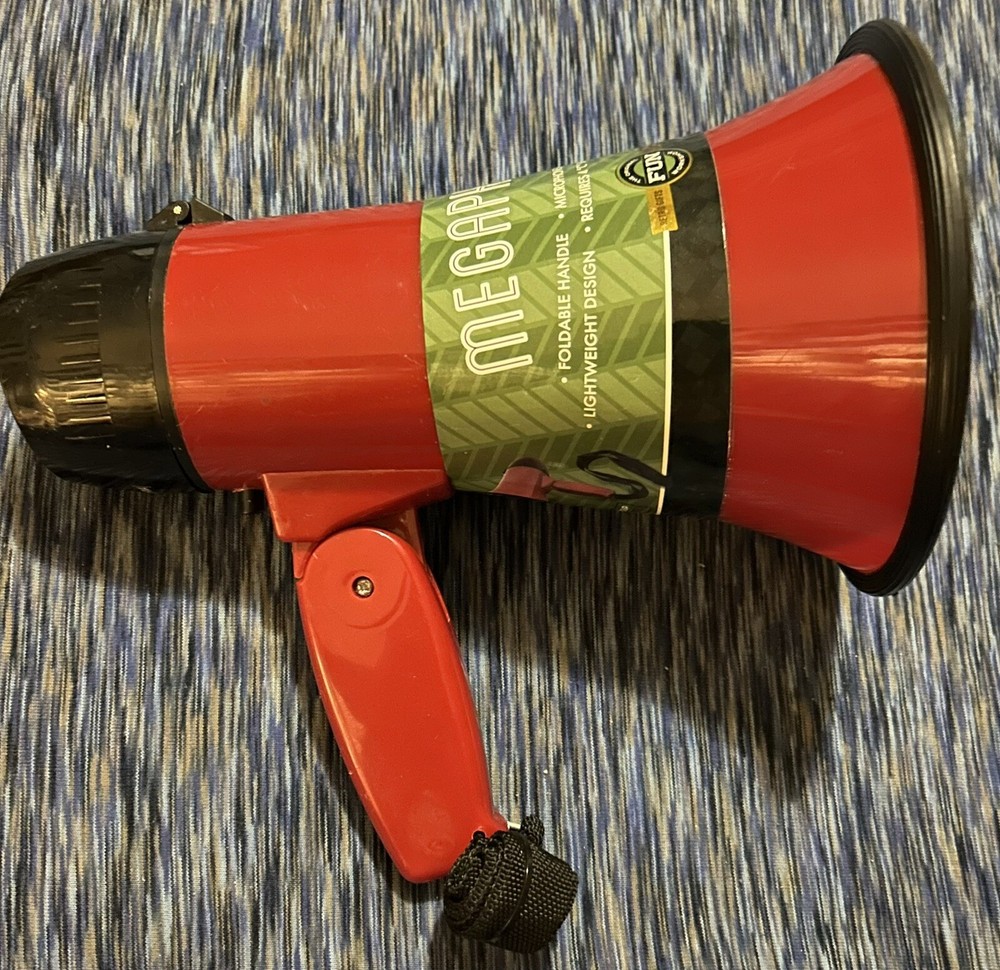 NEW – Megaphone, Microphone & Siren Modes, „C“ Battery Operated, Foldable Handle