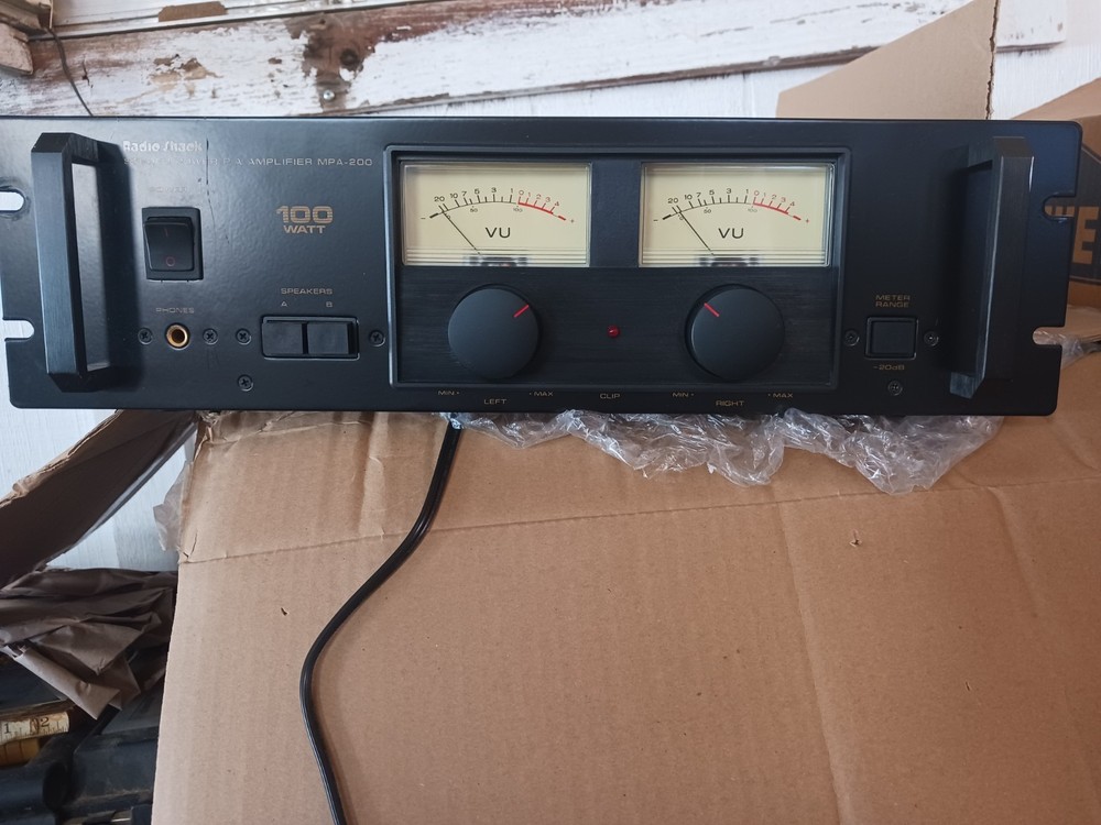 RadioShack MPA-200 Stereo Power P.A. Amplifier (100 Watt) Rack Mount
