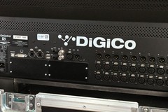 DiGiCo S21 Digital Mixing Console w/ 64-Channel Upgrade & Road Case CG01200