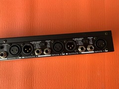 Behringer Multicom Pro-XL MDX4600 Dynamic Compressor Limiter Gate 1U – MiE