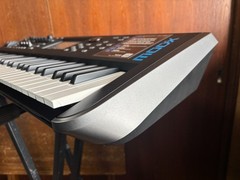 Yamaha MODX6 61 Semi Weighted Key Synthesizer w/ power supply