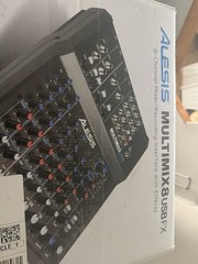 Alesis MultiMix 8 USB FX 8 Channel Mixer
