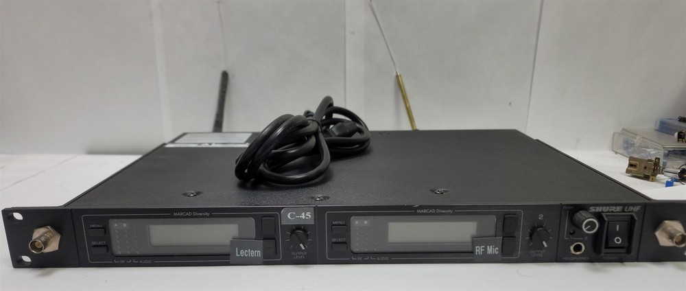 Shure U4D-UB UHF Dual Wireless Receiver 692-716MHz w/ power cable