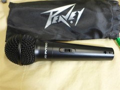 PEAVEY PV i100 Cardioid Microphone, Case, Cable & D’Addario Stereo Audio Adapter