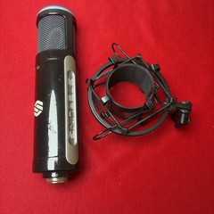 Sterling Audio ST151 Large-Diaphragm Condenser Microphone