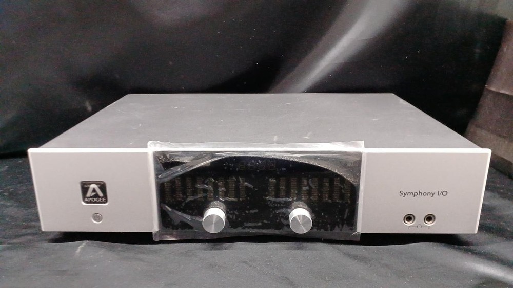 Apogee Symphony I/O Thunderbolt Audio interface w/ Cable Works Tested TMB01 8.0