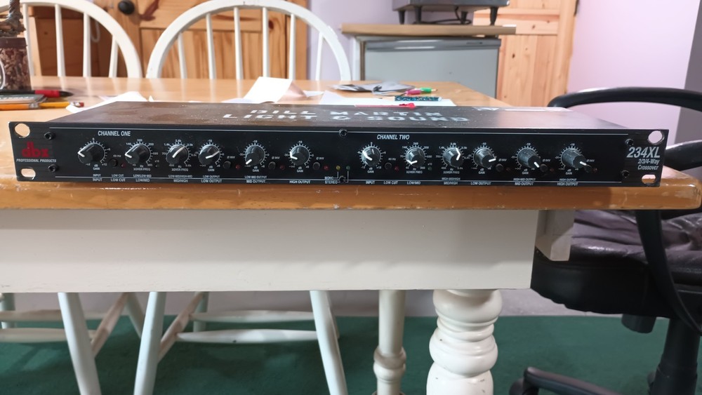 DBX-234 2/3Way Crossover Stereo Electronic 4-Way Mono Audio Device Crossover