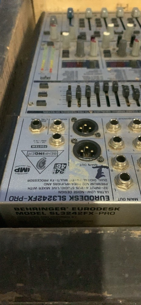 behringer eurodesk sx2442fx