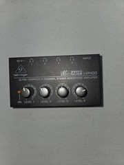 Behringer microamp ha400 4channel amplifier. no cords