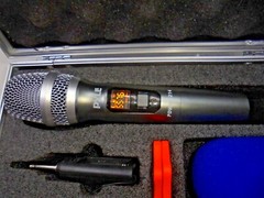 UHF WIRELESS MICROPHONE SYSTEM (PYLE MODEL: PDWMU214)