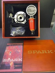 Blue Microphones Spark SL Large Studio Condenser Microphone – Red – READ NOTED