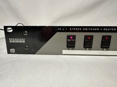 Broadcast Tools 10×1 Stereo Switcher