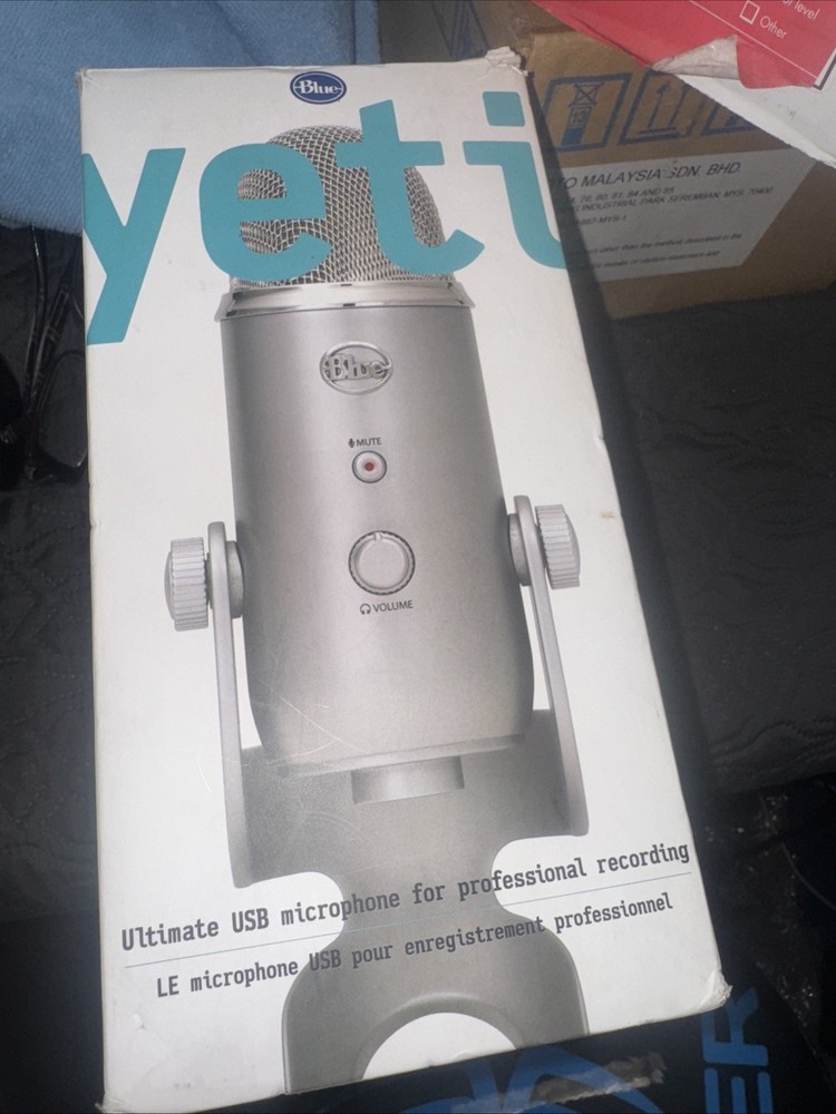 Blue Microphone – Yeti Silver