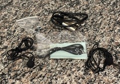 Azden 325UPR Dual-Channel Wireless Microphone System – 35BT Lav Packs- Excellent