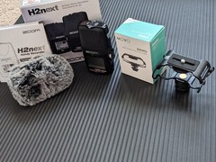 Zoom H2n Omni Directional Mic Deadcat and Movo Shockmount 1/4″ Mount Screw