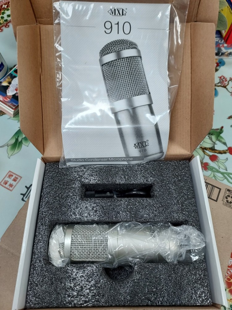 MXL-910 Studio Condenser Microphone