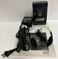 Sony TCD-D3 Portable DAT Recorder Digital Tape Japan Read!