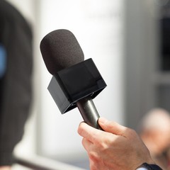 2Pcs ABS Square Cube Mic Station Logos Interview TV Station Mic Logos Black